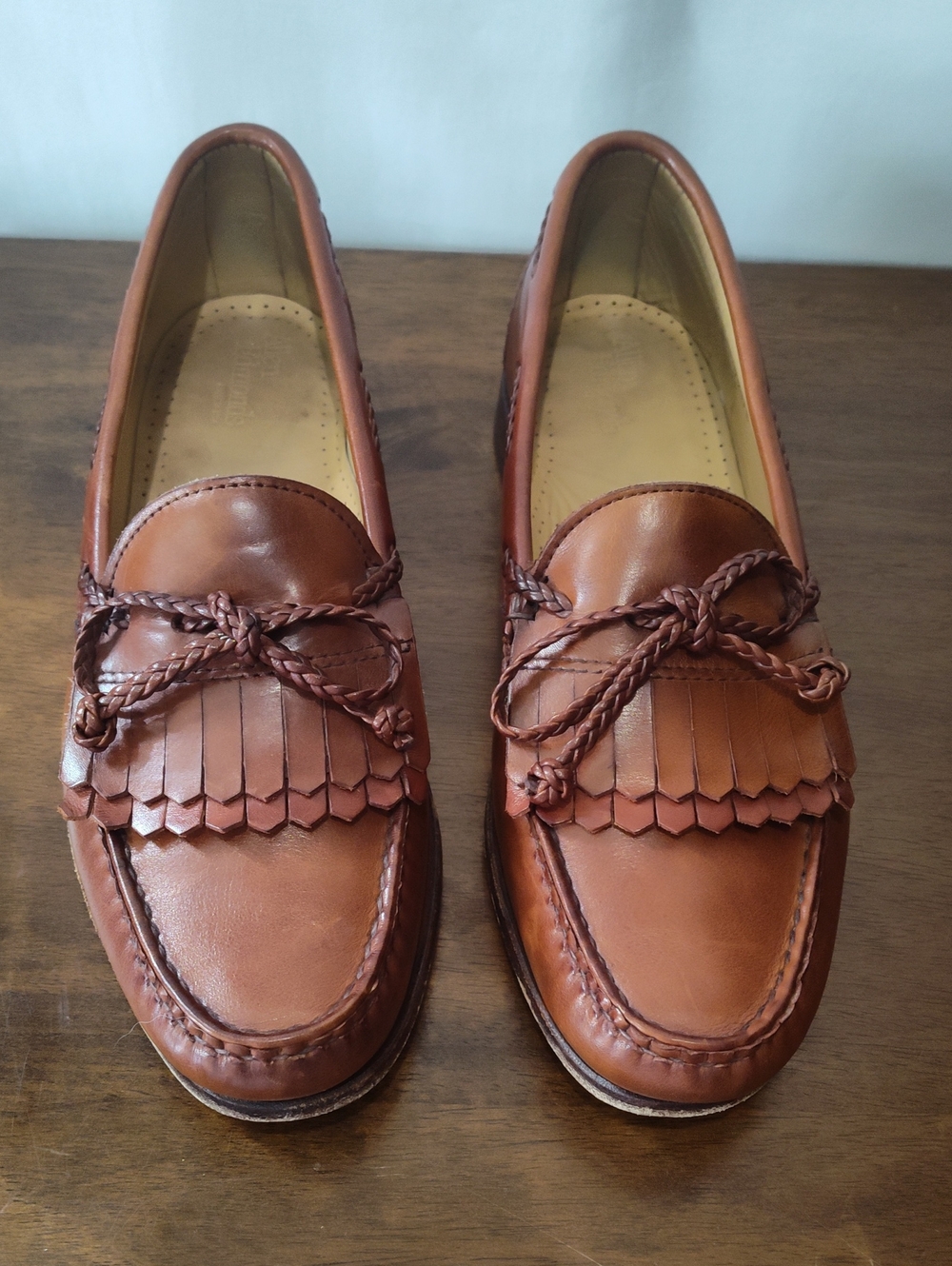 Allen Edmonds, Sz 9D. Classic Men's Brown Leather Tassel Loafers